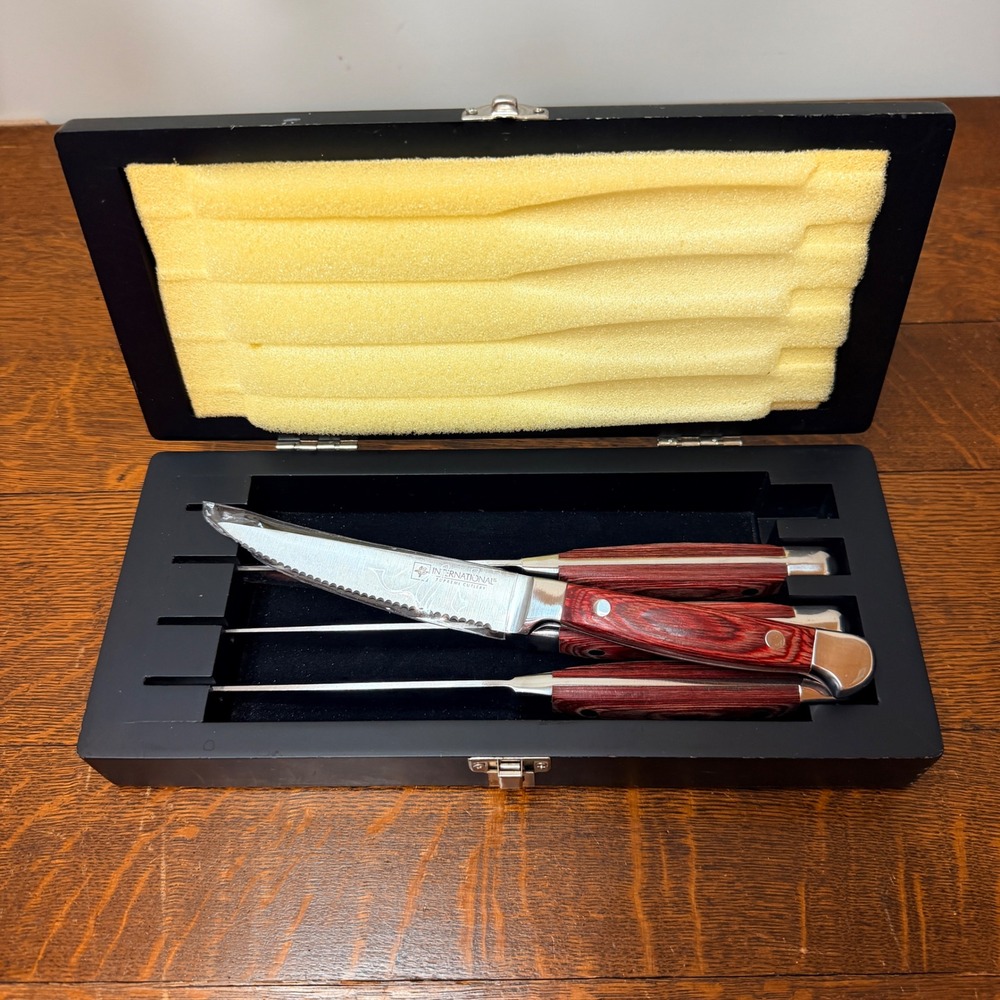 International Supreme Cutlery 4‎ Piece Steak Knife Set Red Pakkawood Wood Box